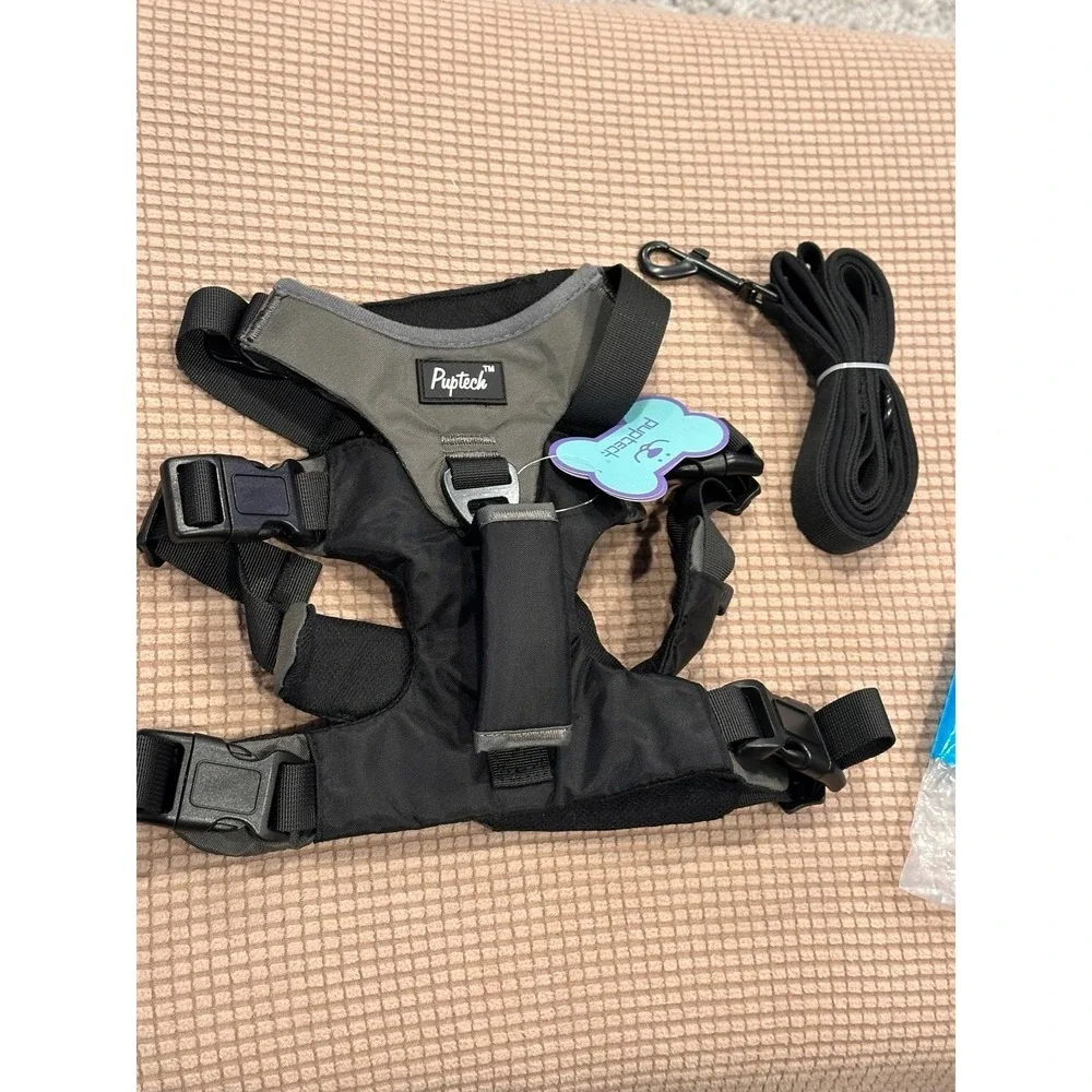 PUPTECK Escape Proof Dog Harness‎ and Leash Set No Pull with handle. Medium